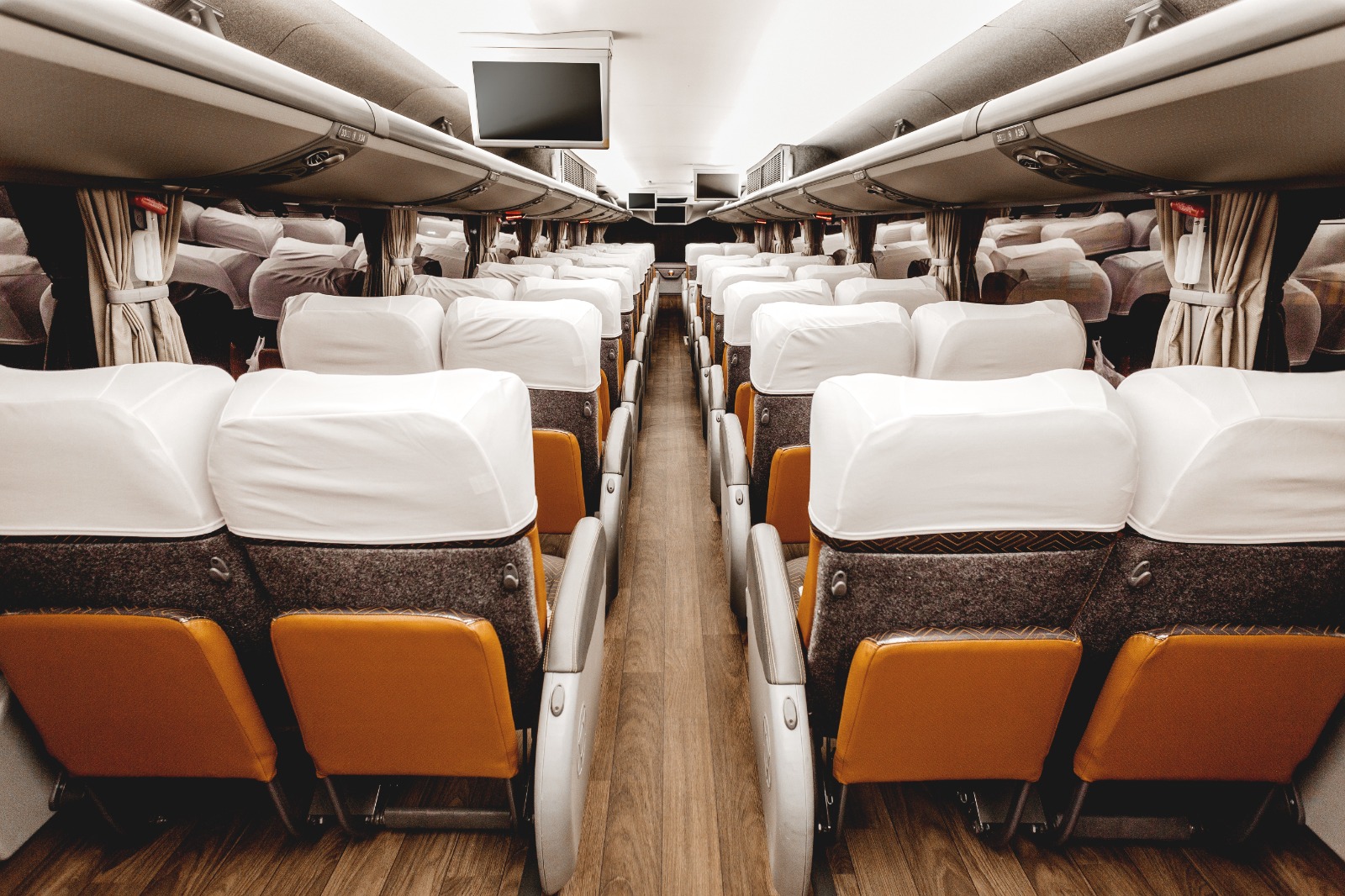 Diverse Fleet for Pune Corporate Transport