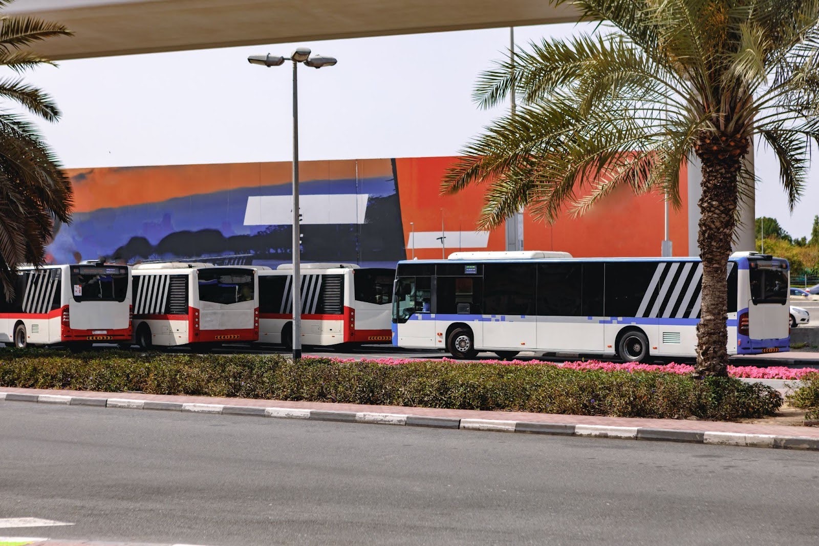 Reliable Shuttle Bus Service in Bangalore